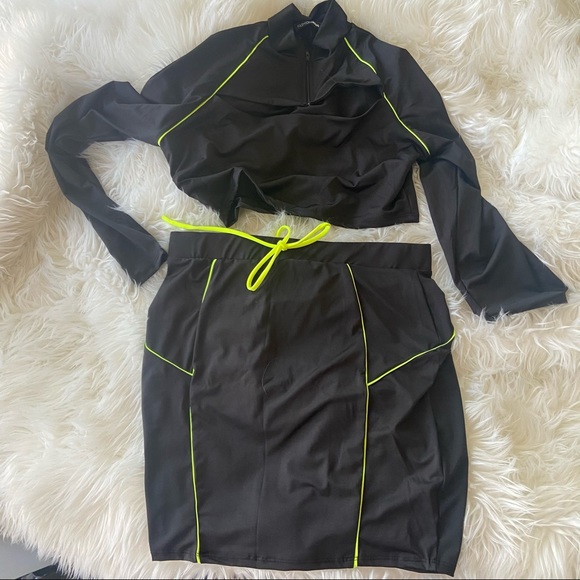 Fashion Nova Run With It Skirt Set XL NWT - Picture 3 of 5